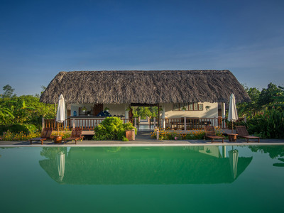 Pool der Bungalow-Anlage Pool dieser Bungalow-Anlage