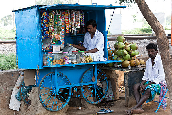 Indien Reise (Südindien)  Ein kleiner Verkaufsladen am Straßenrand